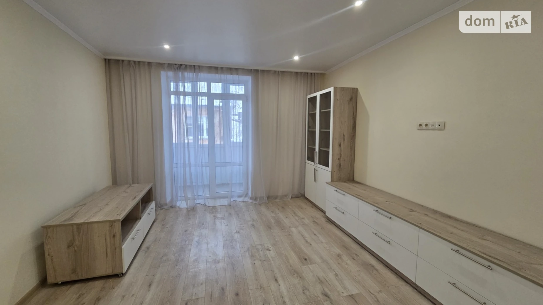 2-комнатная квартира 67.5 кв. м в Тернополе, цена: 70000 $ - фото 2