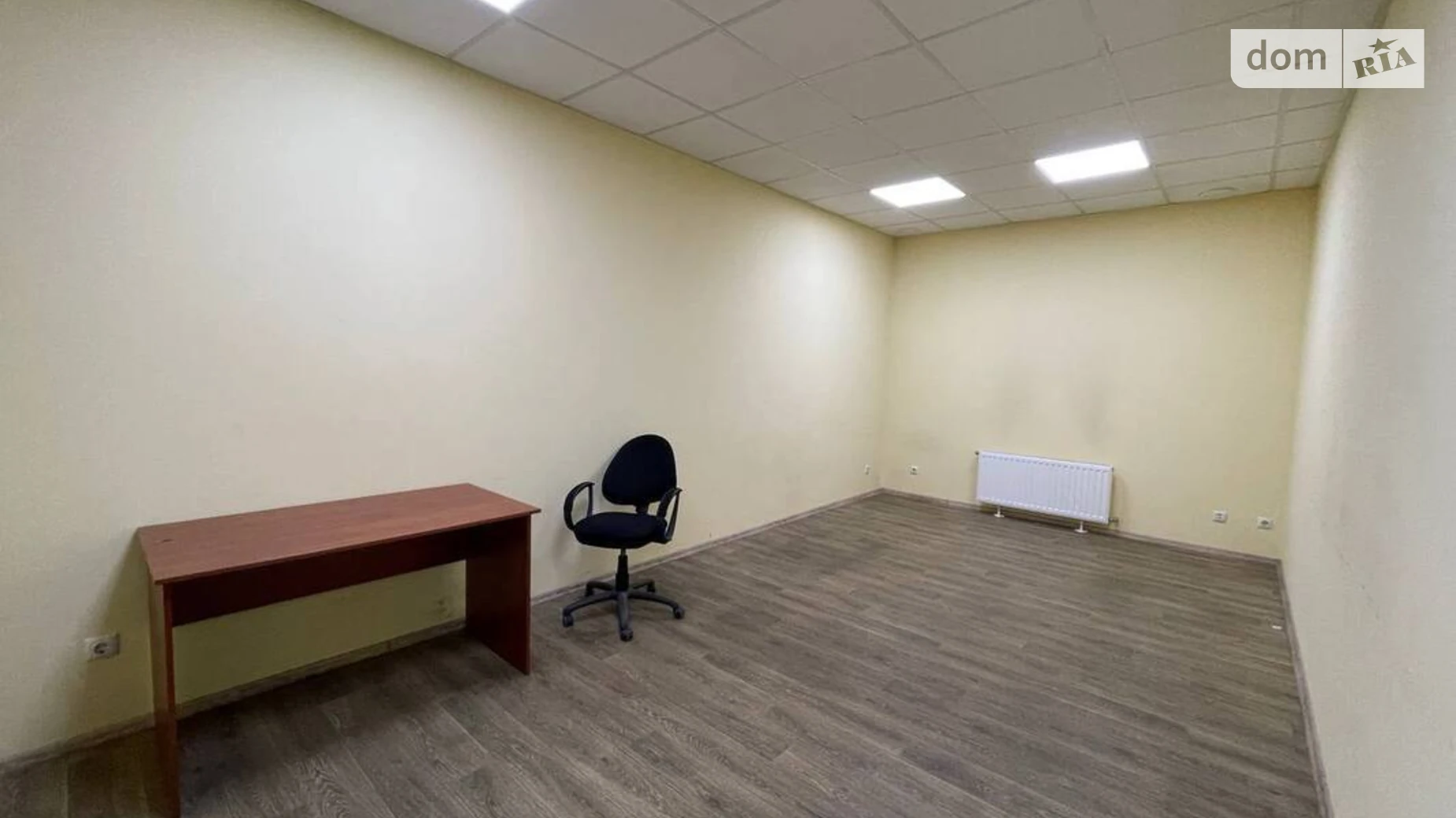 Сдается в аренду офис 22.4 кв. м в бизнес-центре, цена: 5000 грн - фото 2