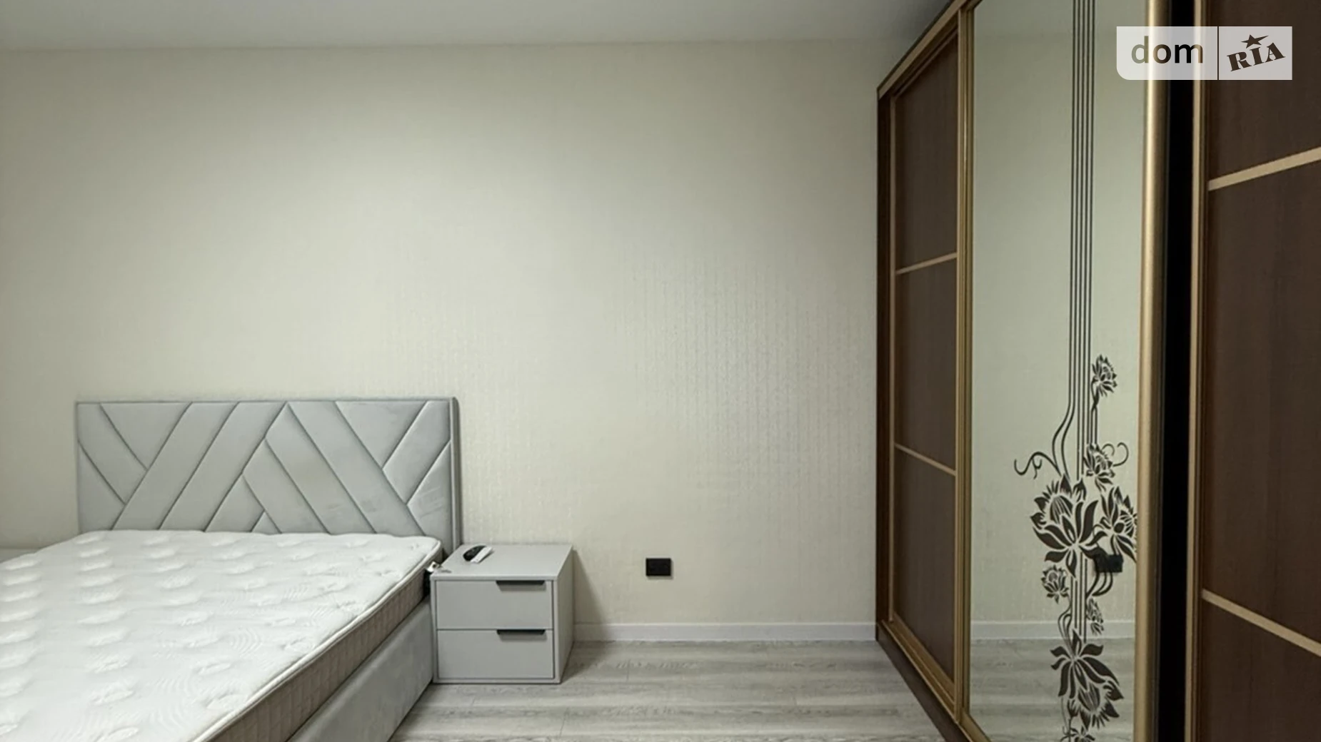 Продается 2-комнатная квартира 67.6 кв. м в Хмельницком, цена: 79999 $ - фото 5