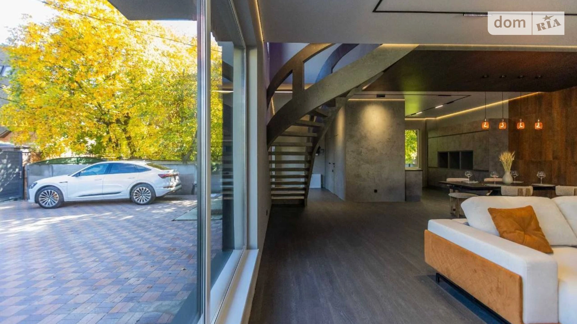 Продается дом на 2 этажа 167 кв. м с камином, цена: 320000 $ - фото 2