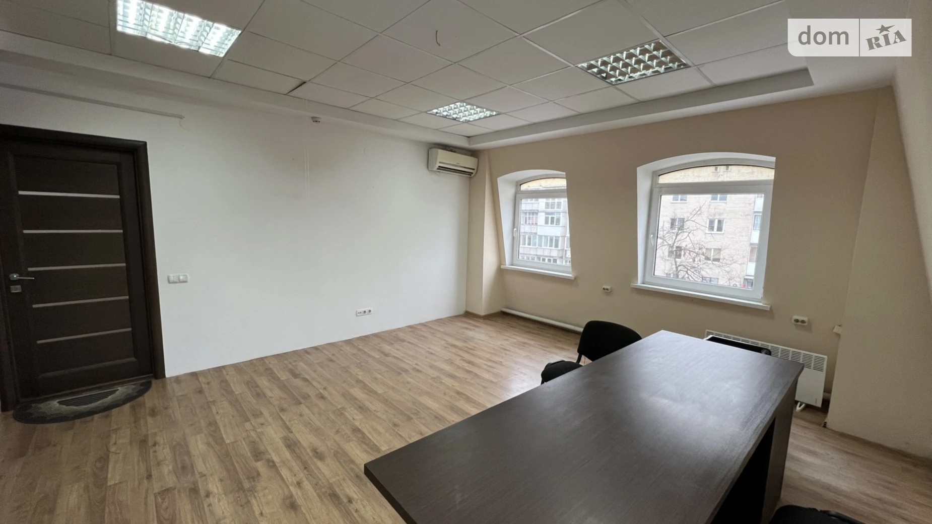 Здається в оренду офіс 26 кв. м в бізнес-центрі, цена: 5500 грн - фото 2