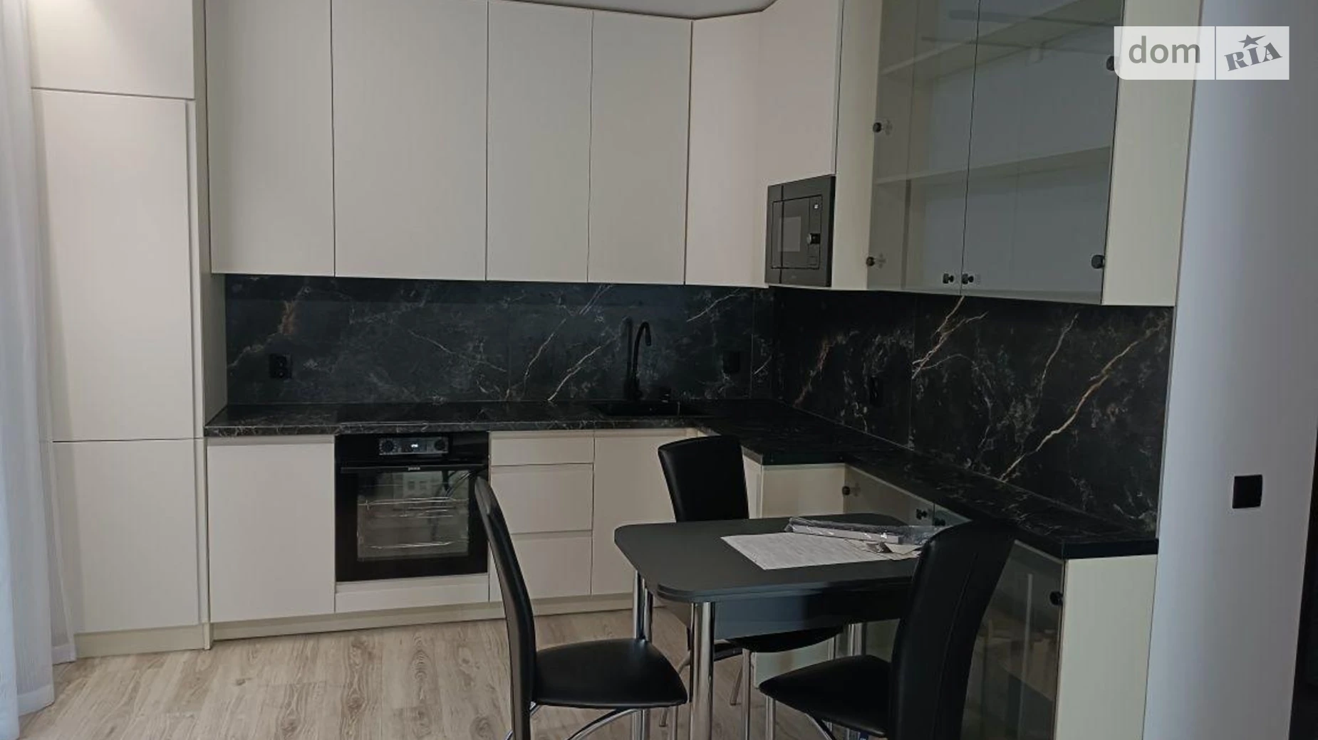 Продається 1-кімнатна квартира 44.8 кв. м у Ужгороді, цена: 80000 $ - фото 2