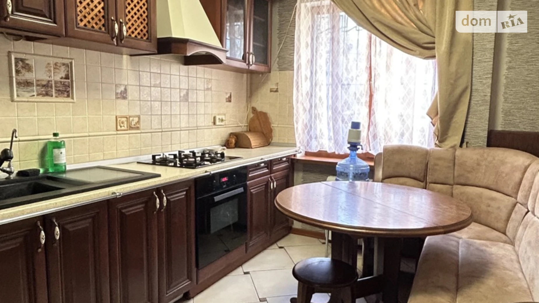 Продается 3-комнатная квартира 61 кв. м в Одессе, Фонтанская дор., 30/32 - фото 2