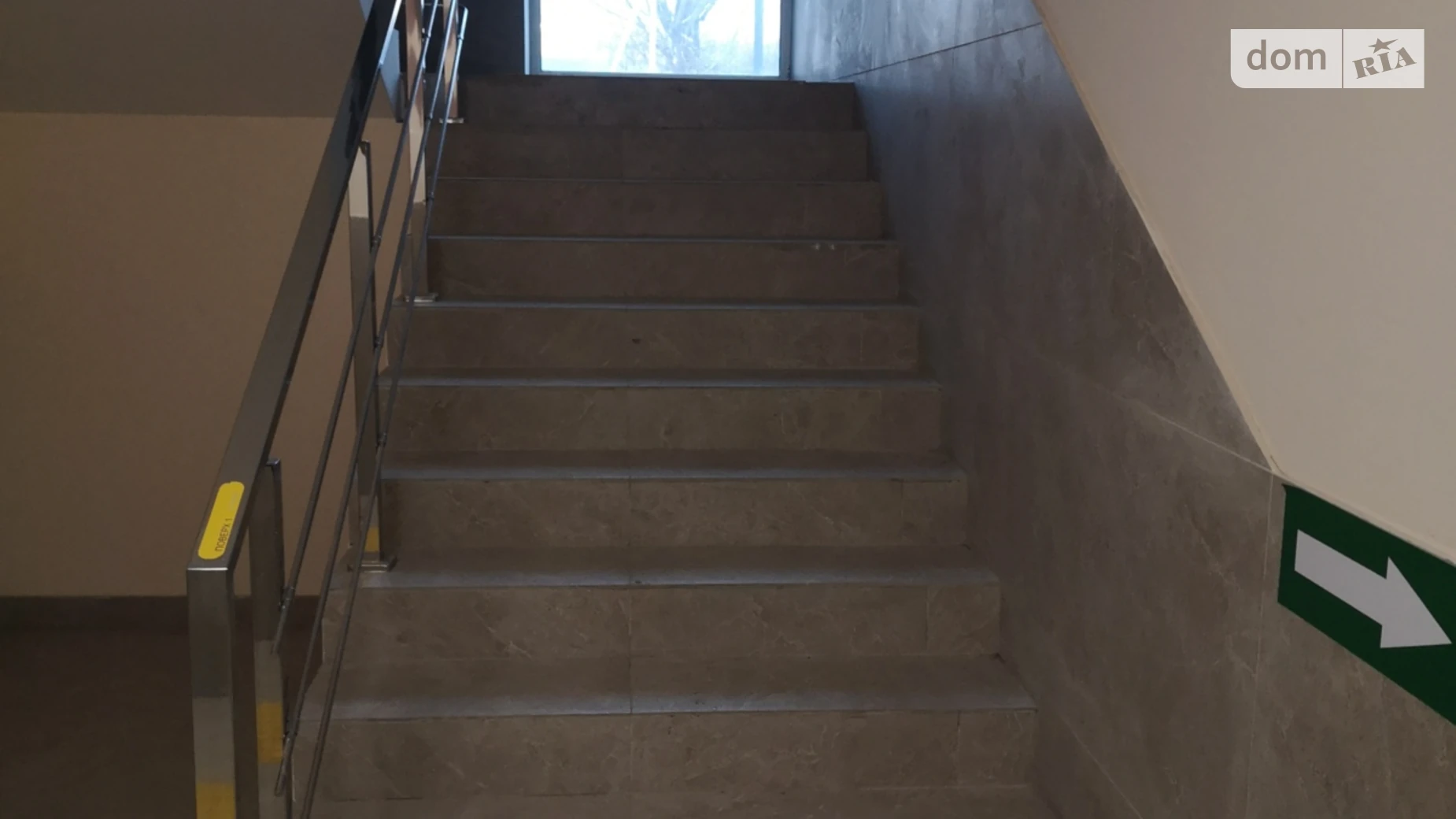 3-кімнатна квартира 71.8 кв. м у Луцьку, вул. Привокзальна, 12Б - фото 5