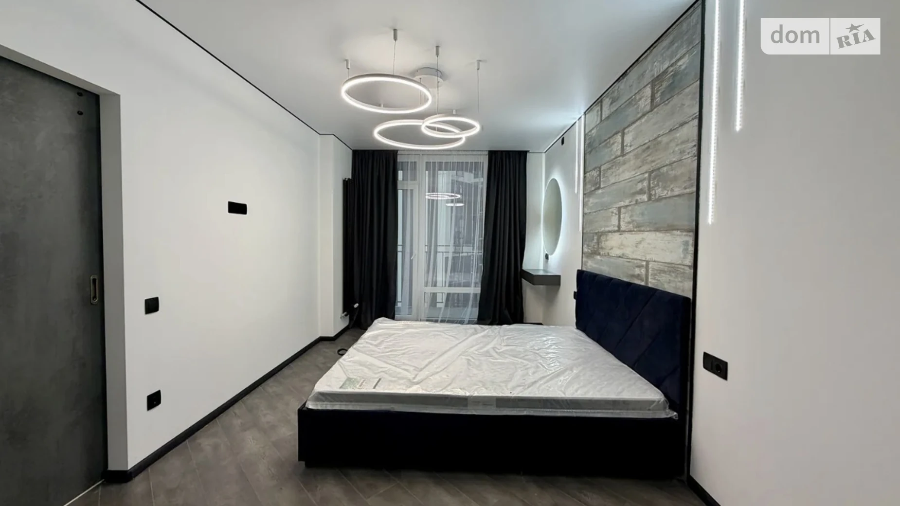 Продается 1-комнатная квартира 39 кв. м в Ивано-Франковске, цена: 82000 $ - фото 2