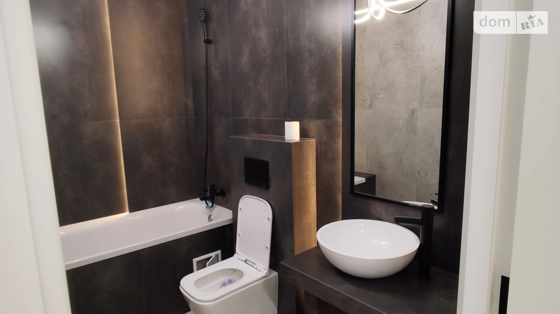 2-кімнатна квартира 62 кв. м у Тернополі, вул. Київська, 9Д - фото 4