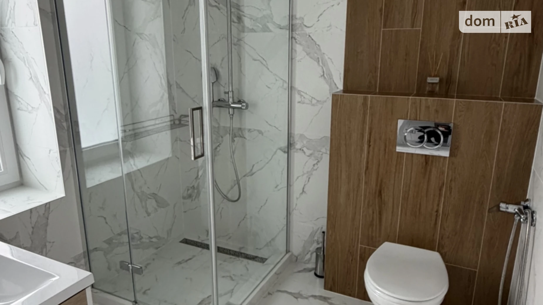 Здається в оренду будинок 2 поверховий 140 кв. м з гаражем, цена: 1400 $ - фото 5