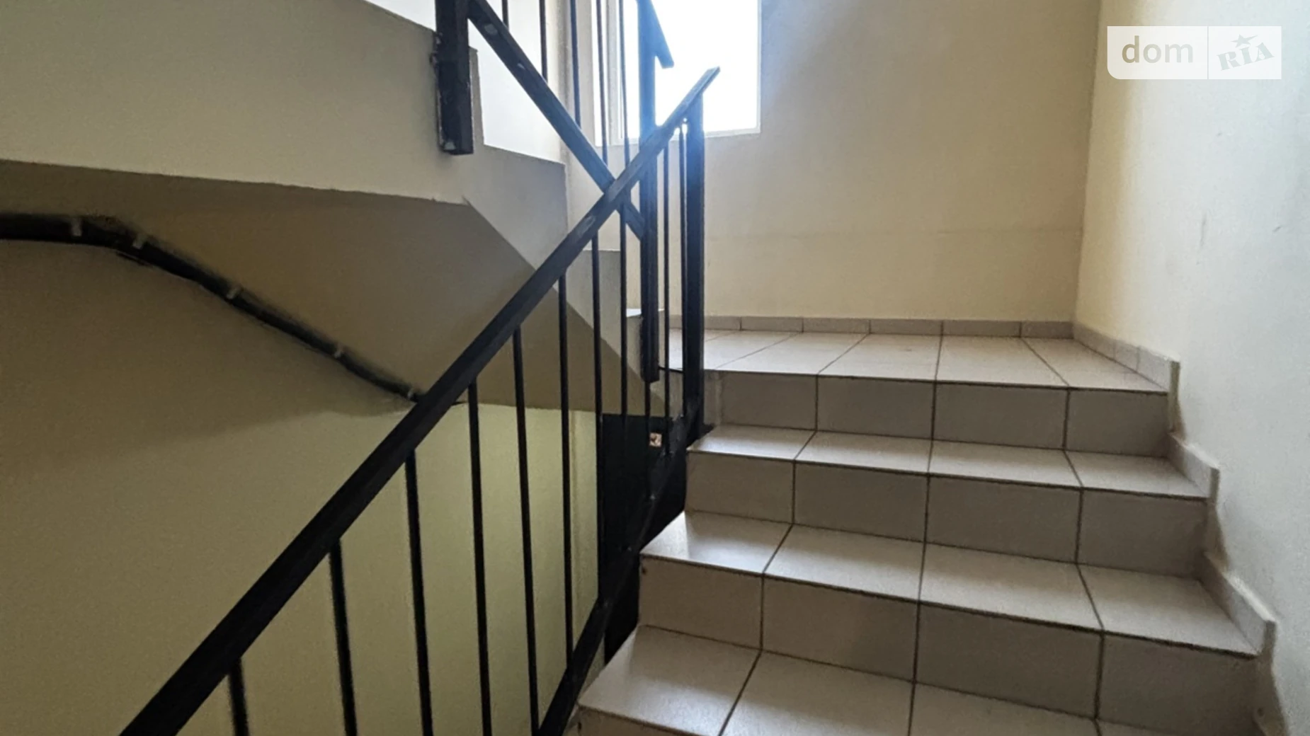 Продається 1-кімнатна квартира 31.1 кв. м у Одесі, вул. Євгена Чикаленка(Академіка Вільямса) - фото 2