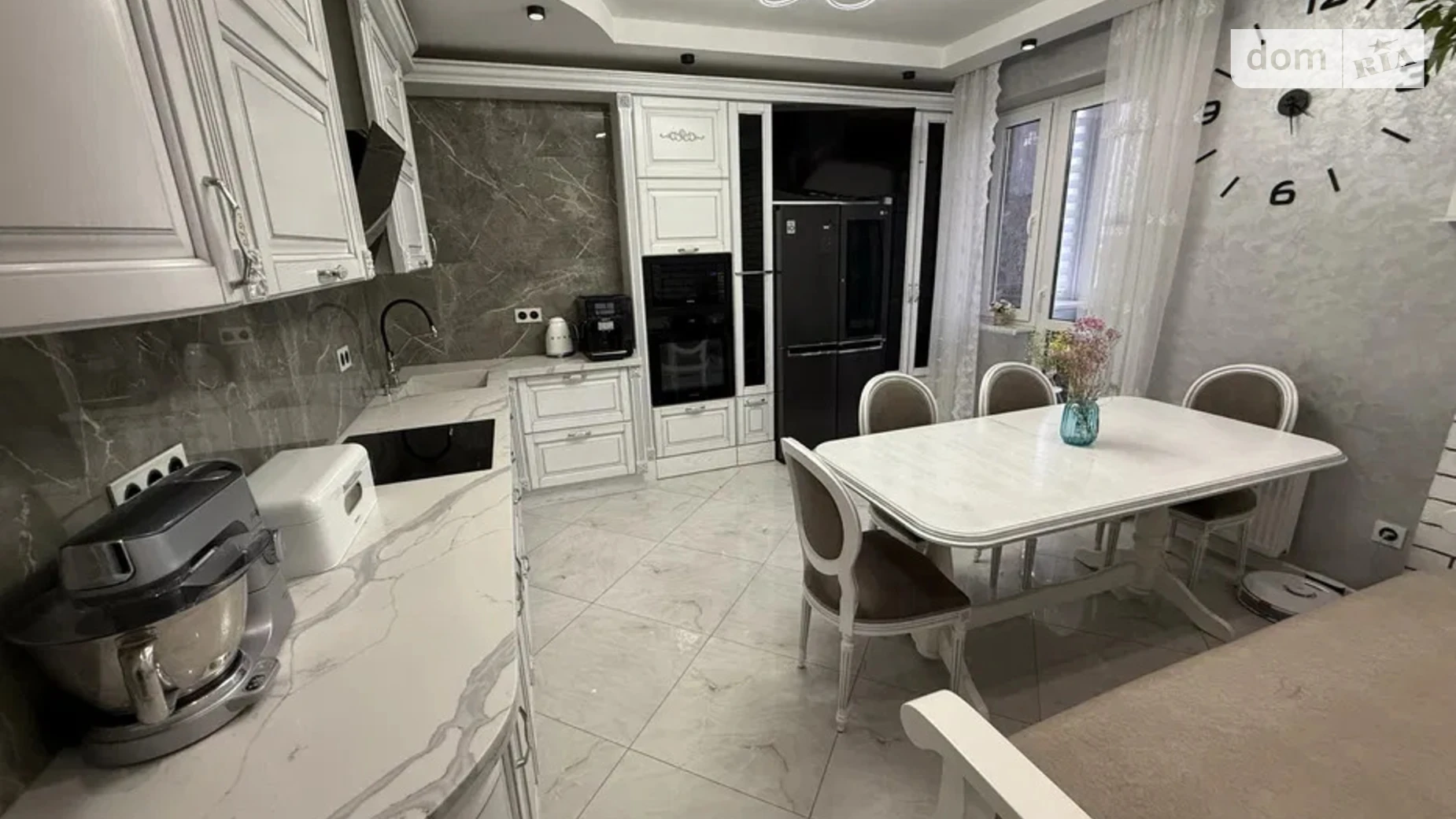 Продается 2-комнатная квартира 75 кв. м в Винниках, - фото 3