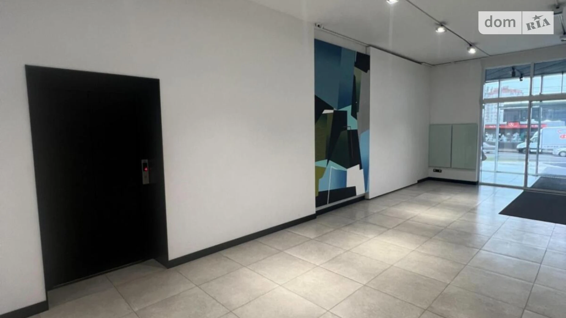 Сдается в аренду офис 53.9 кв. м в бизнес-центре, цена: 18865 грн - фото 3