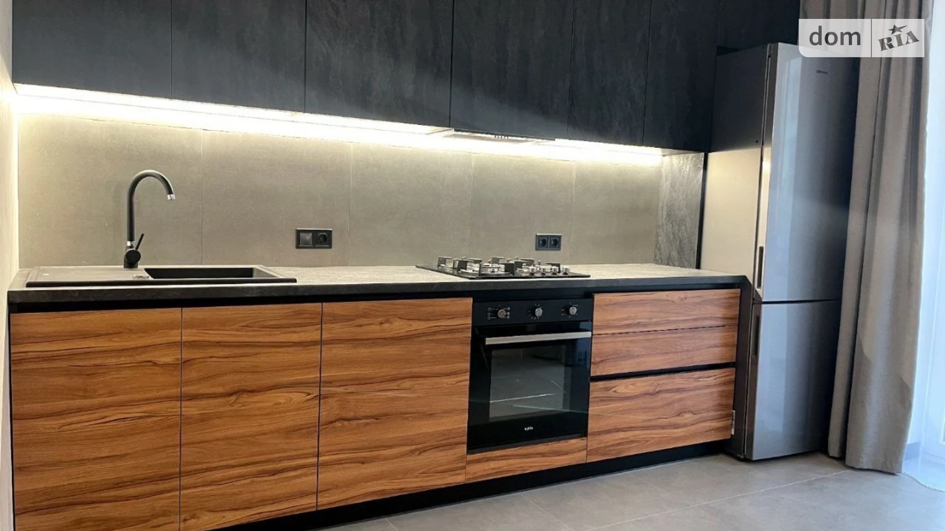 Сдается в аренду 2-комнатная квартира 76 кв. м в Львове, цена: 700 $ - фото 2