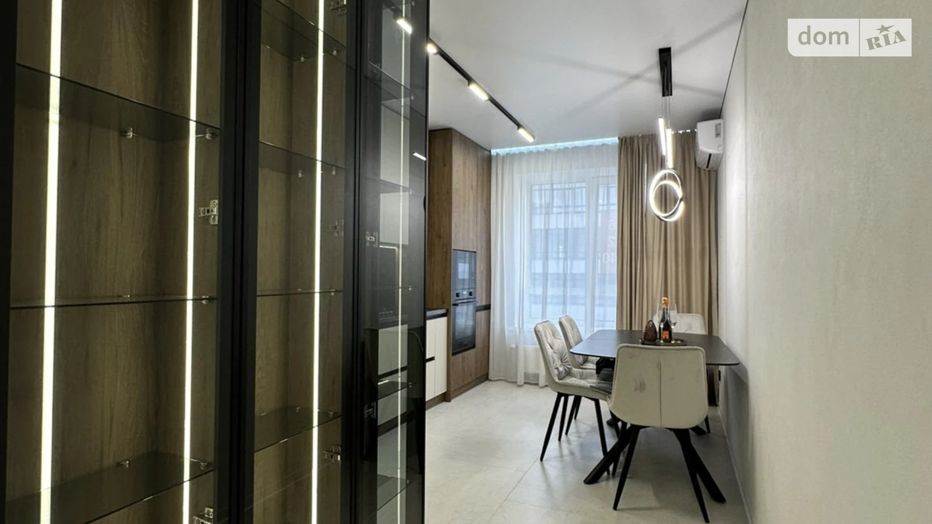 Продается 3-комнатная квартира 91 кв. м в Криховцах, ул. Приозерная, 42 - фото 2