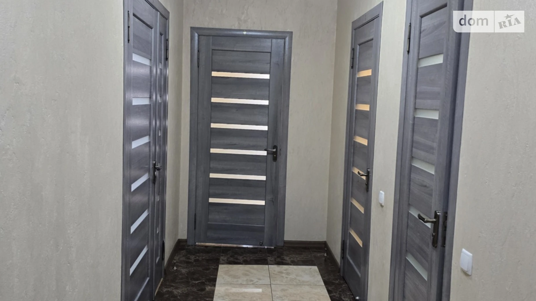 2-кімнатна квартира 73 кв. м у Луцьку, вул. Чорновола В'ячеслава, 40 - фото 2