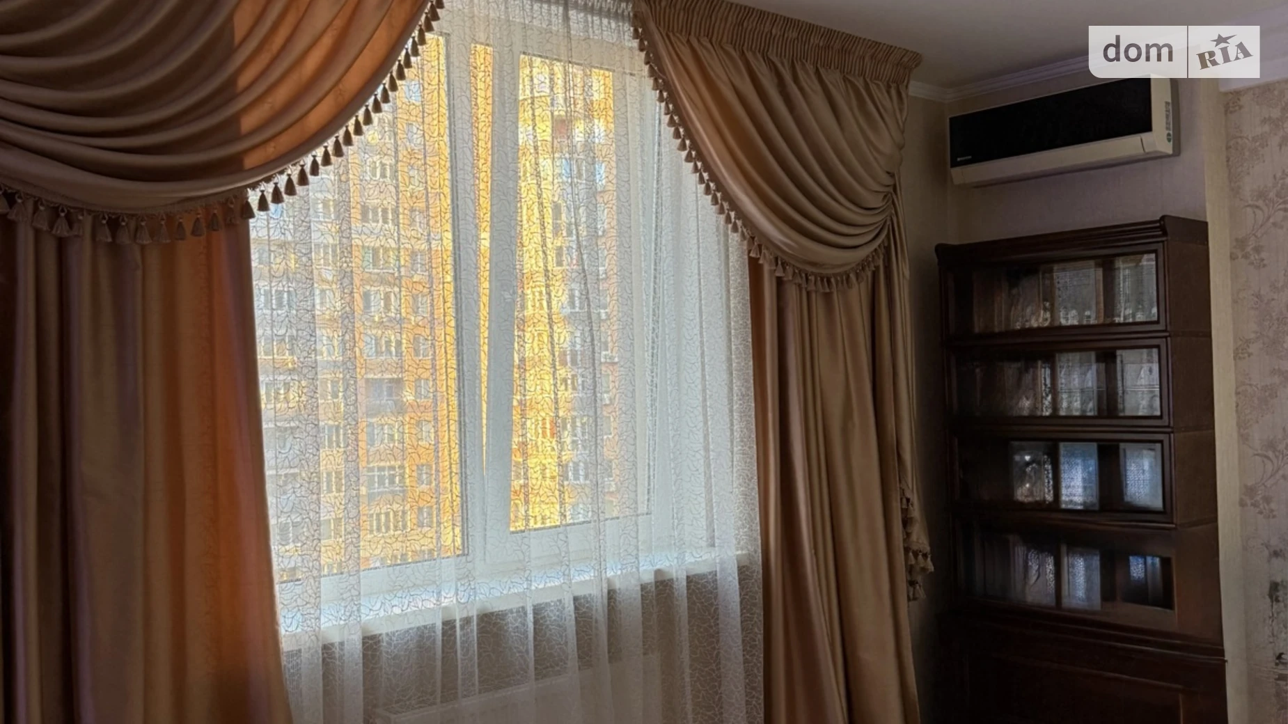 ул. Композитора Мейтуса, 4А Теремки-2 Киев ЖК Лико-Град 3 Выставочный центр - фото 3