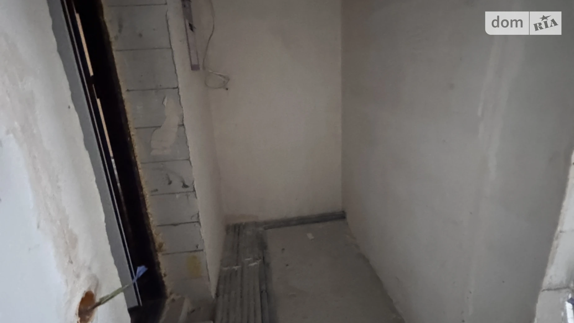 Продается 2-комнатная квартира 52 кв. м в Буче, ул. Яблонская, 318А - фото 3