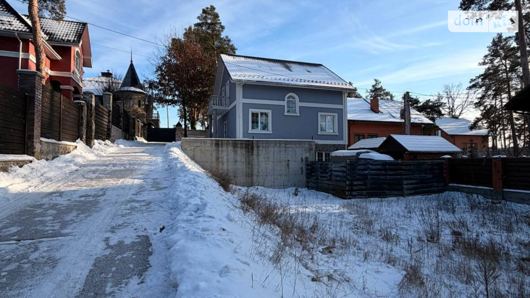 Продается дом на 2 этажа 237.9 кв. м с беседкой, цена: 260000 $ - фото 3