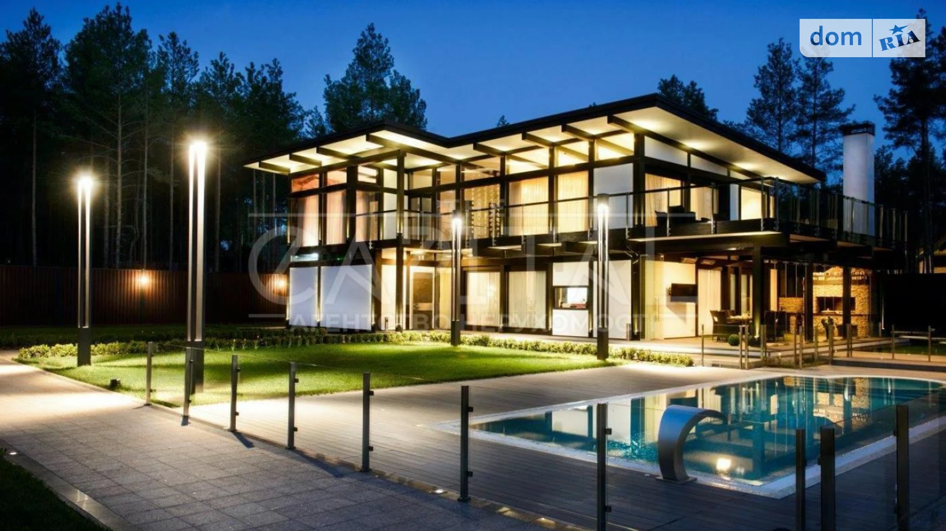 Продается дом на 2 этажа 317 кв. м с балконом, цена: 1050000 $ - фото 2