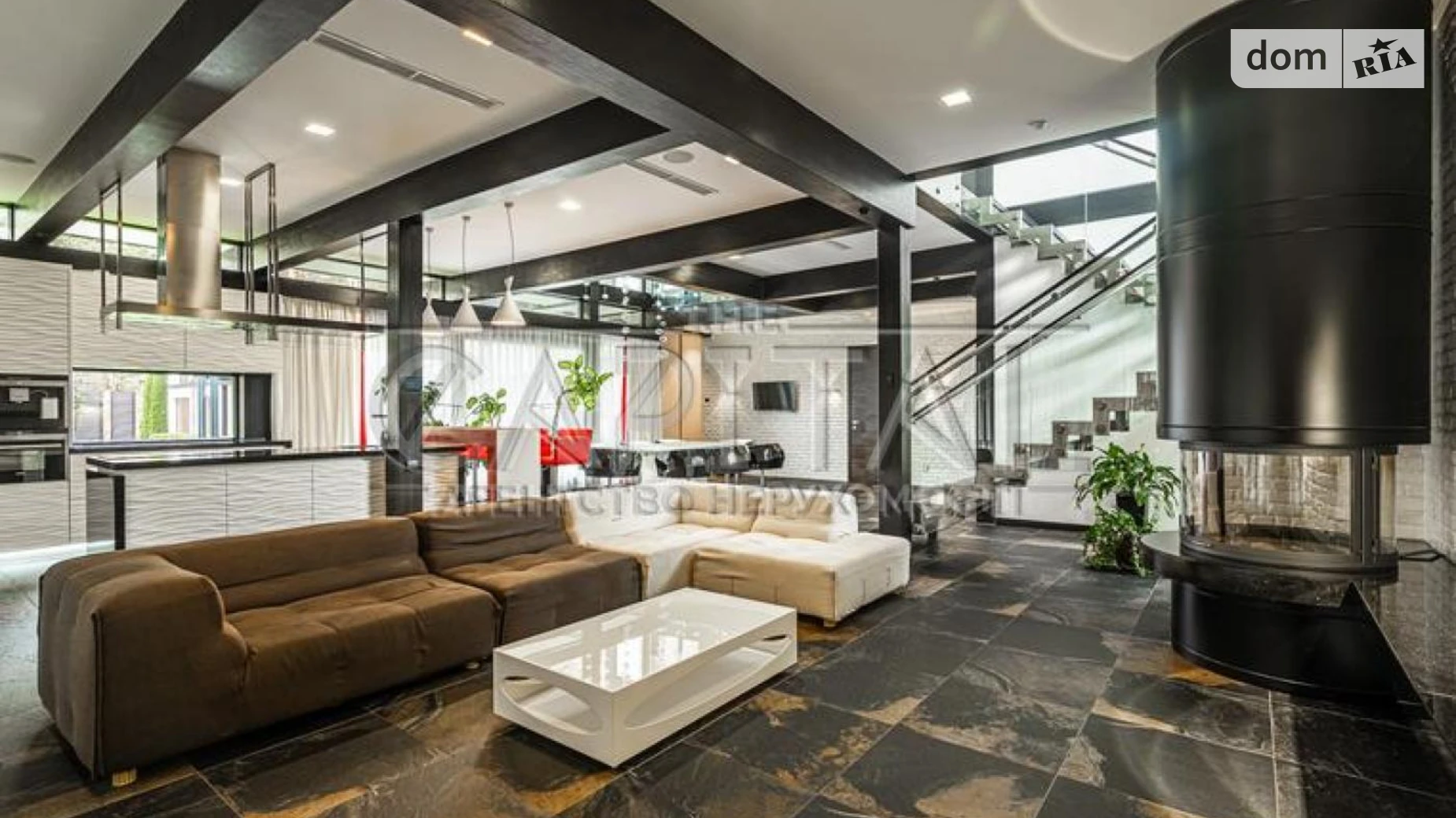 Продается дом на 2 этажа 317 кв. м с балконом, цена: 1050000 $ - фото 3