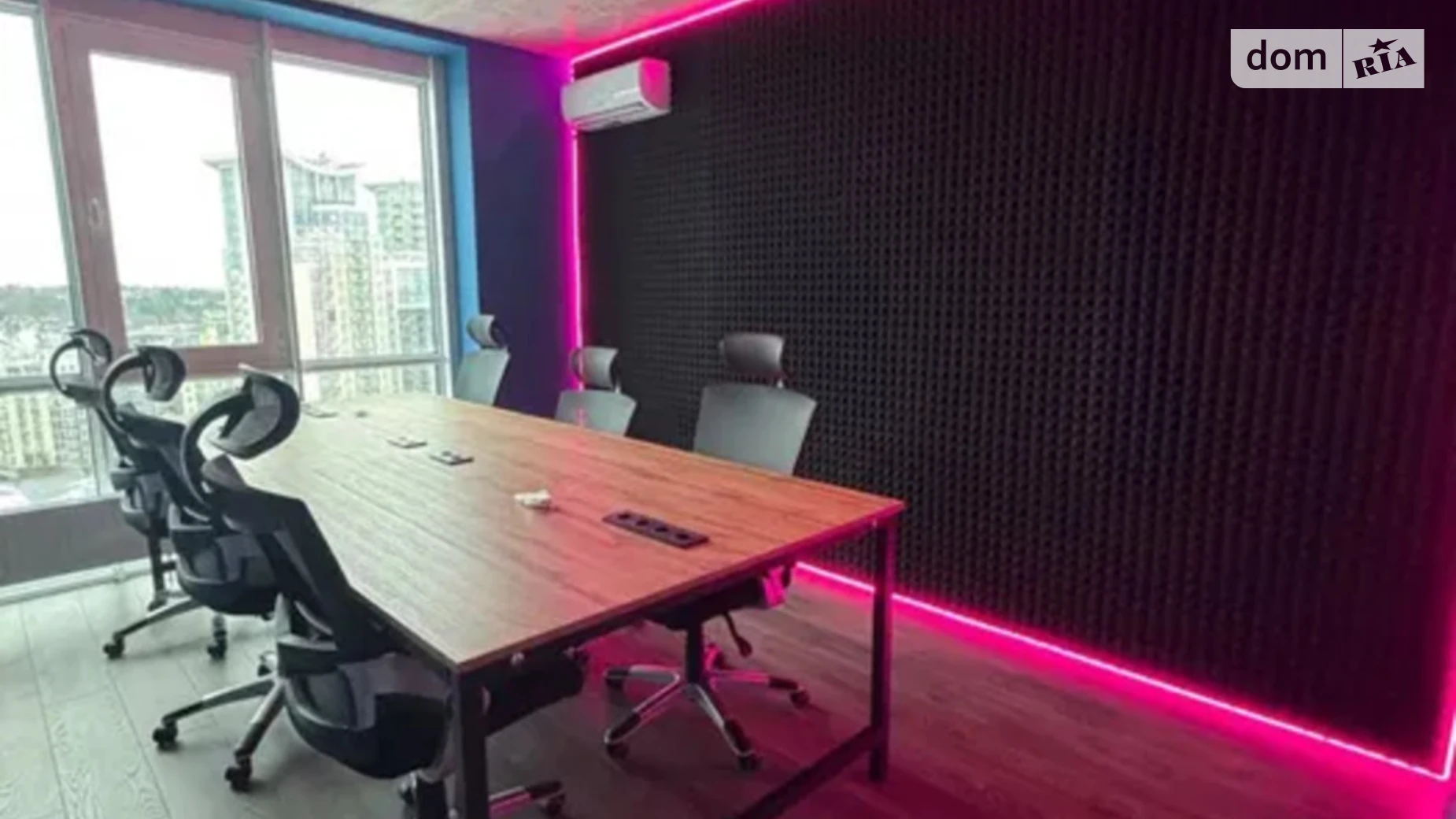 Продается офис 180 кв. м в бизнес-центре, цена: 6000 $ - фото 4