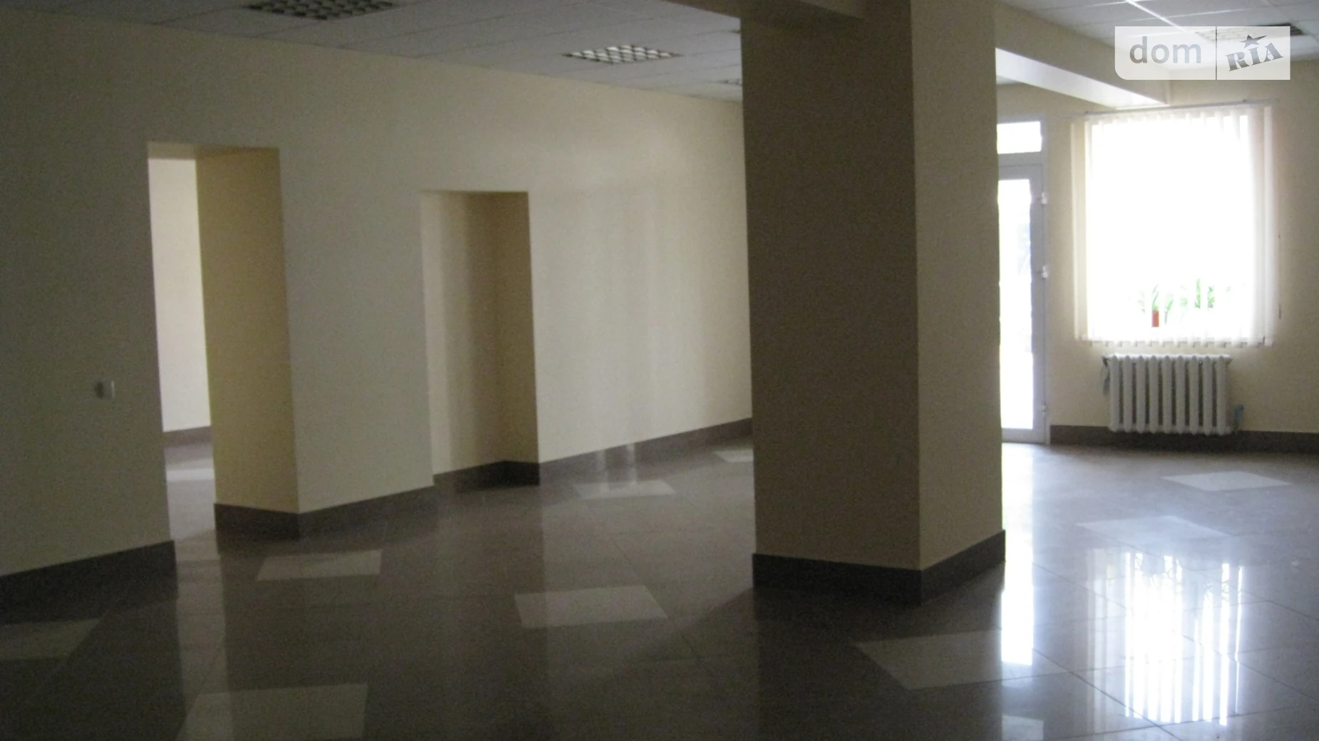 Продается 2-комнатная квартира 105.6 кв. м в Николаеве, ул. Новосельская, 12 - фото 2