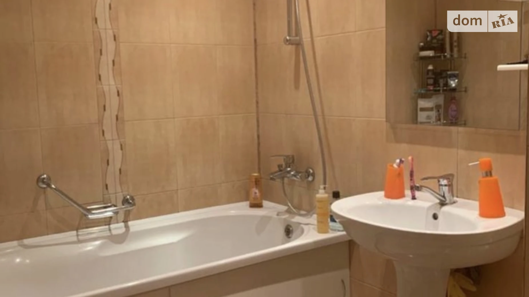 Продается 3-комнатная квартира 70.6 кв. м в Павлограде, ул. Вокзальная(Степного Фронта) - фото 4