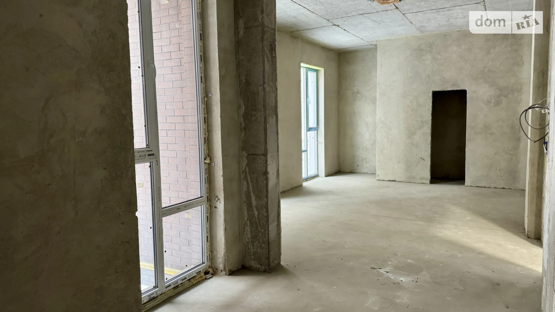 Продается офис 39 кв. м в бизнес-центре, цена: 75000 $ - фото 4