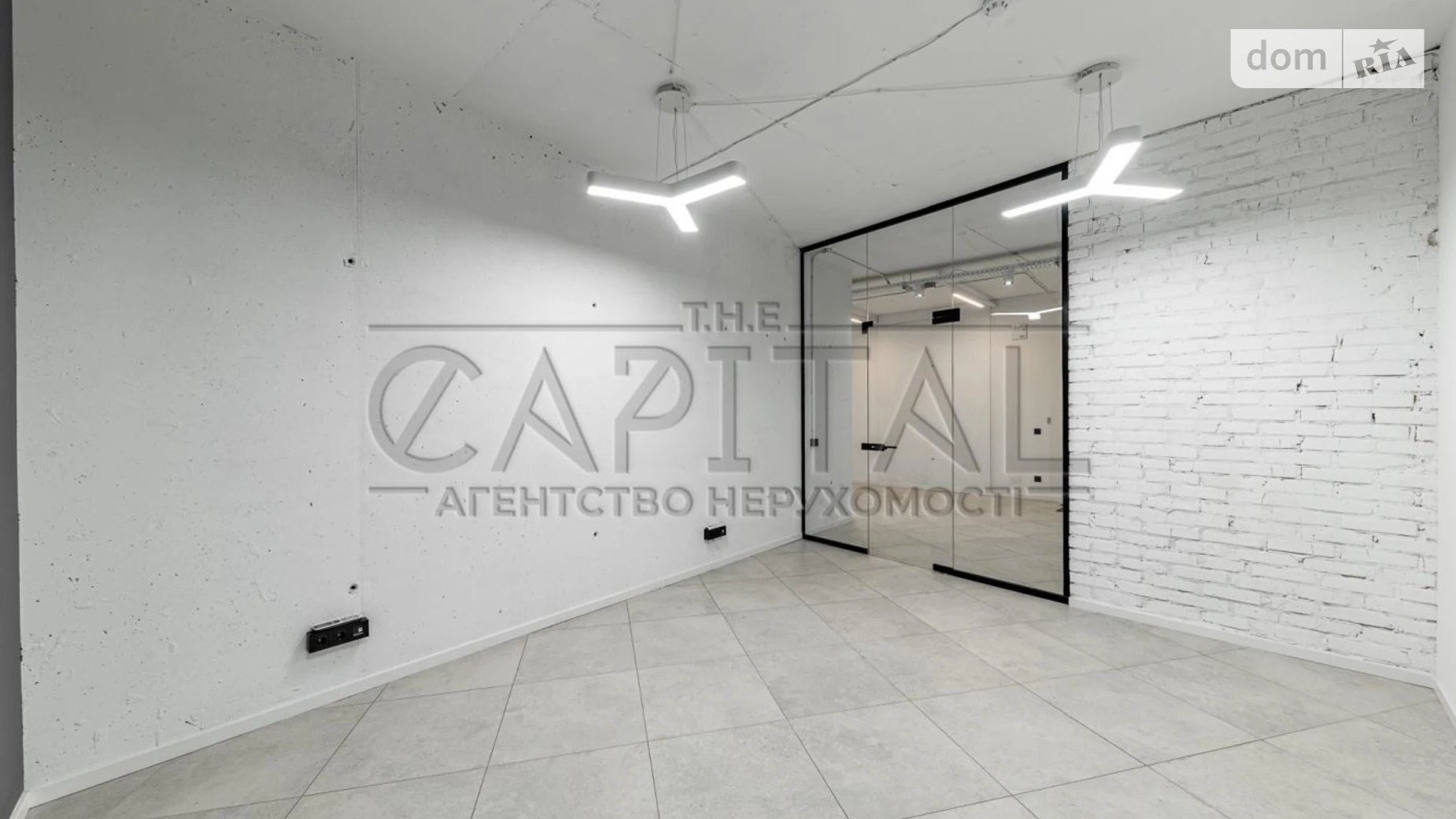 Сдается в аренду офис 154.8 кв. м в бизнес-центре, цена: 4000 $ - фото 4