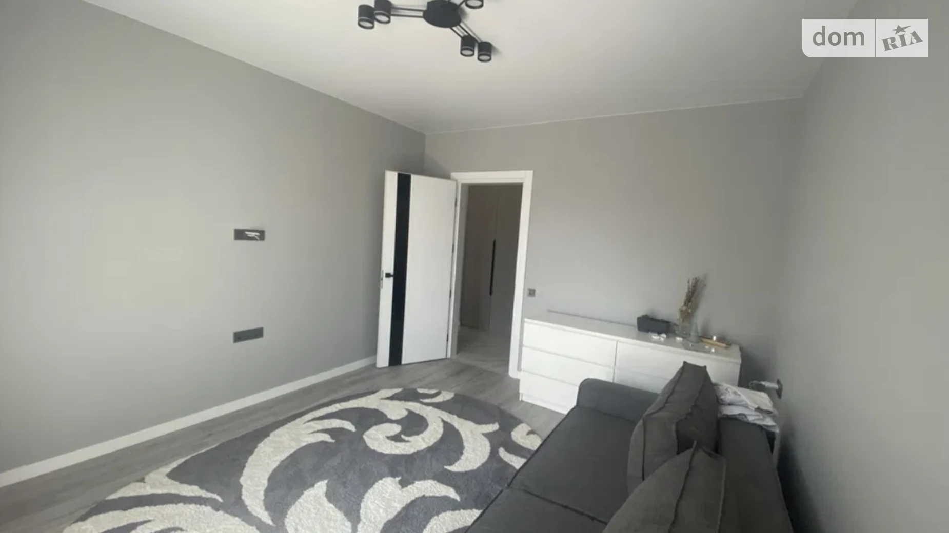 Продается 2-комнатная квартира 66 кв. м в Солонке, ул. Саломеи Крушельницкой - фото 2