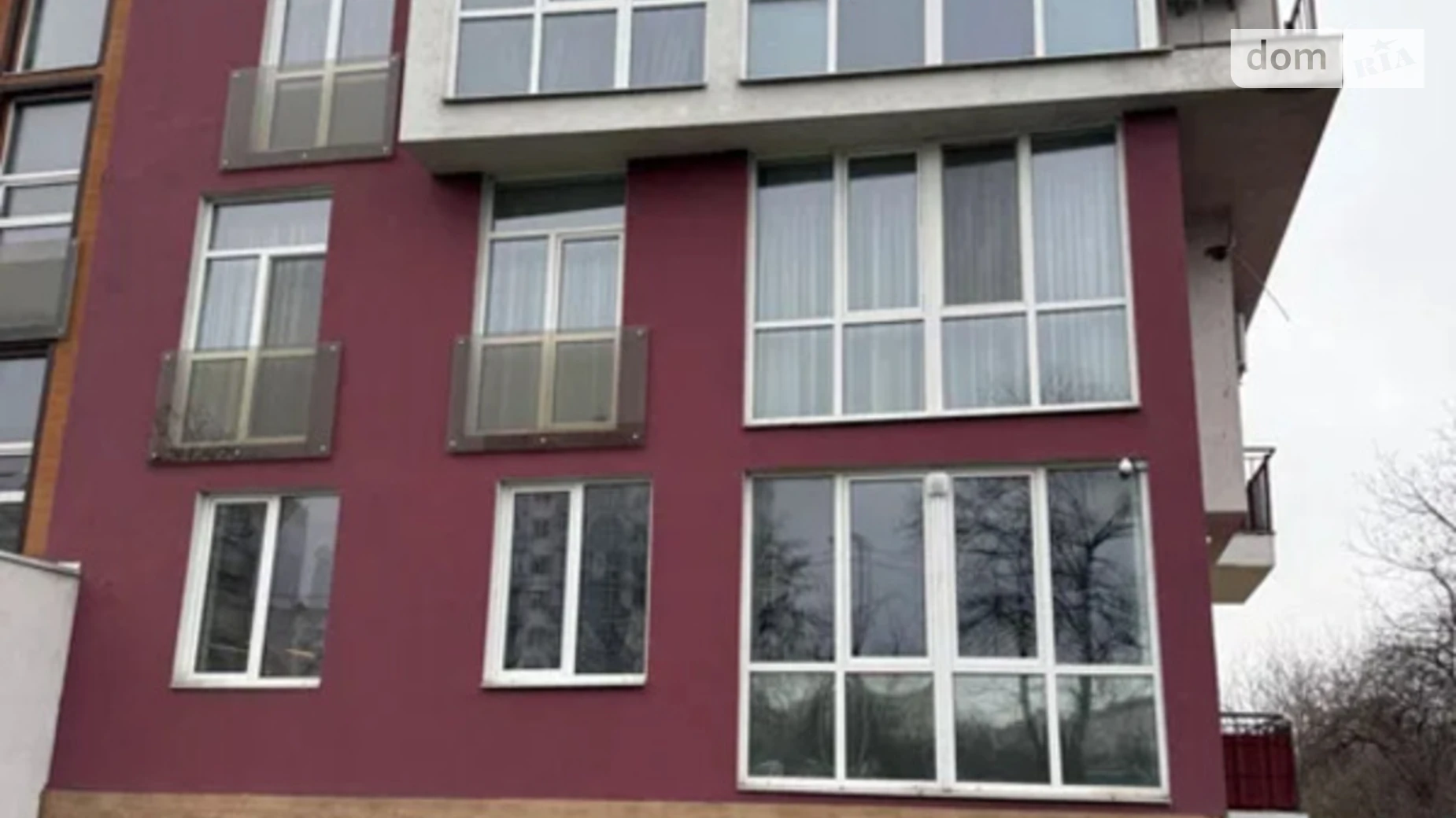 Продается 4-комнатная квартира 106 кв. м в Львове, ул. Хмельницкого Богдана, 220 - фото 2