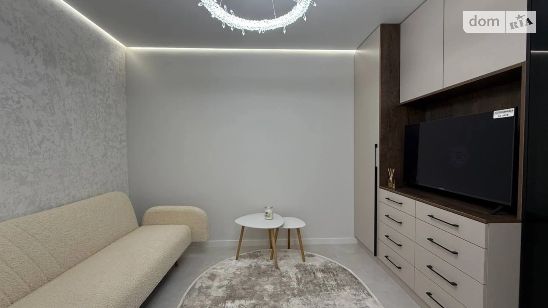 Сдается в аренду 1-комнатная квартира 45 кв. м в Ивано-Франковске, ул. Юліана Пелеша(Крайковского), 3 корпус 7 - фото 2