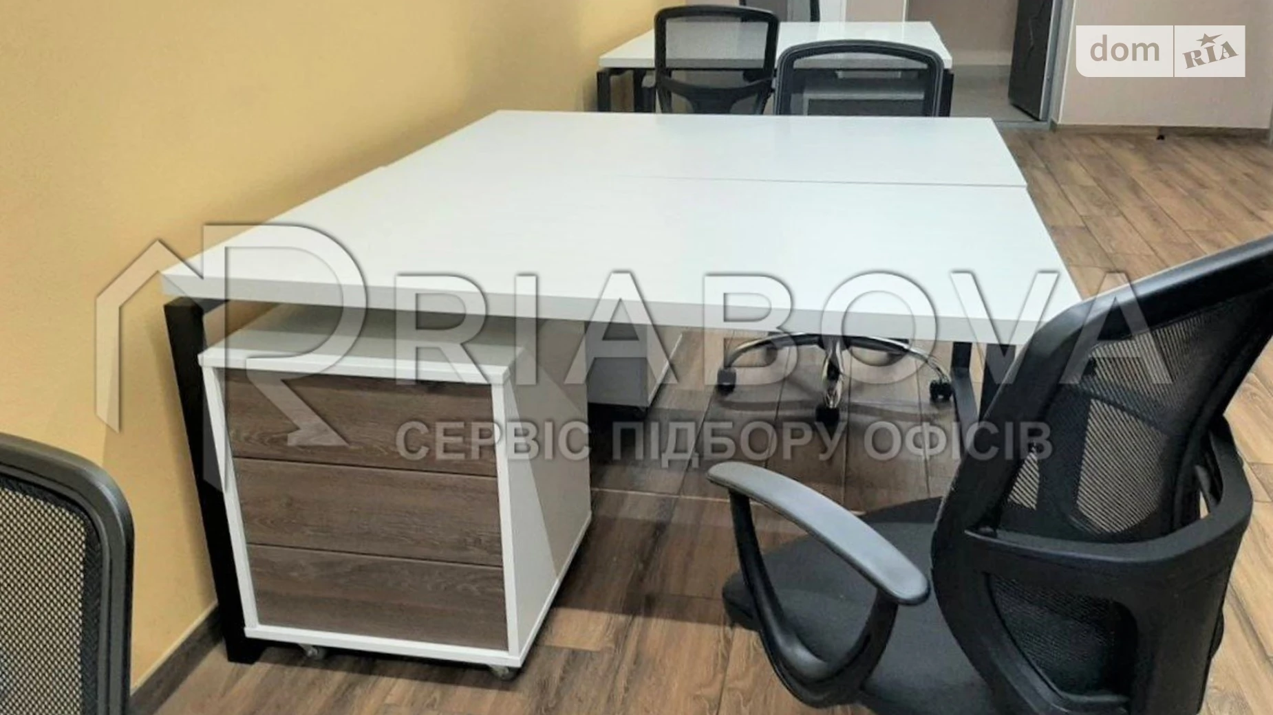 Сдается в аренду офис 65 кв. м в бизнес-центре, цена: 1500 $ - фото 5