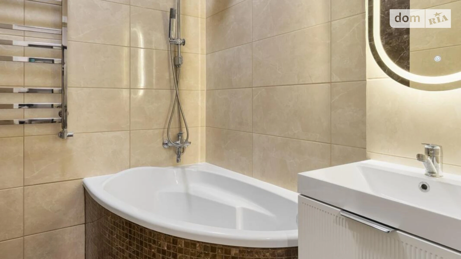 Продается 1-комнатная квартира 48 кв. м в Львове, пл. Святого Теодора - фото 4