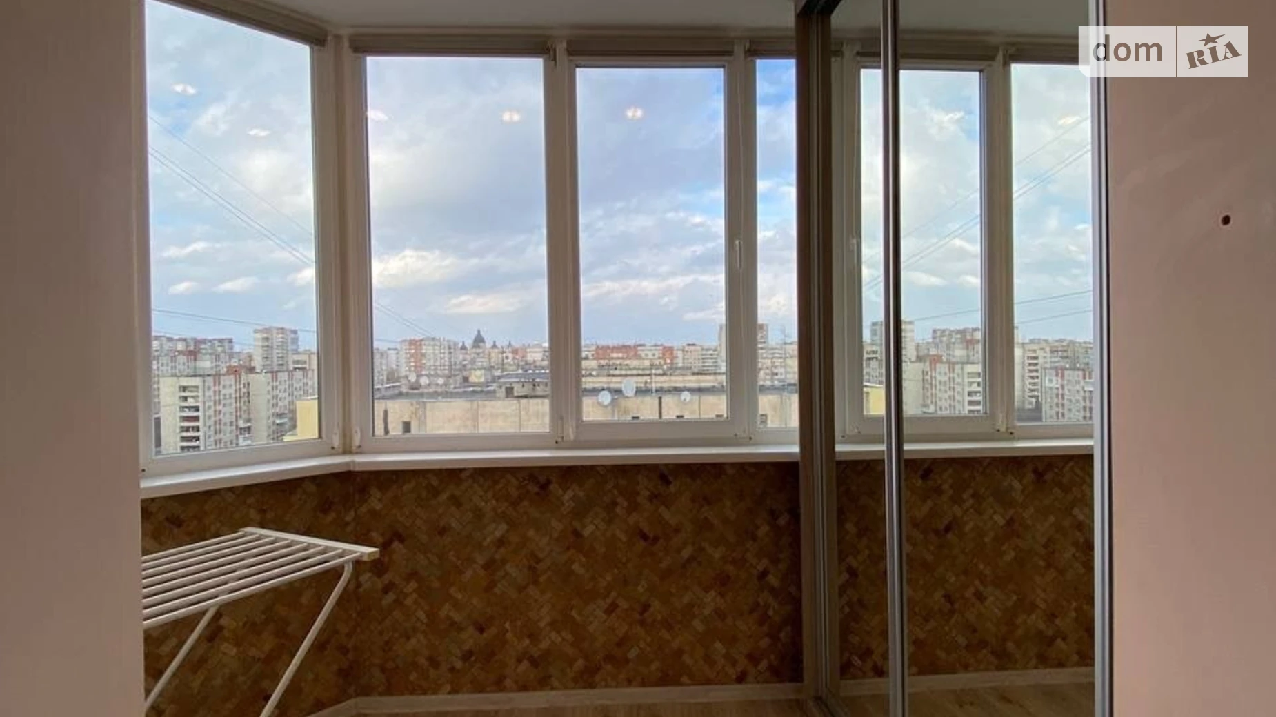 Сдается в аренду 1-комнатная квартира 43 кв. м в Львове, ул. Пулюя Ивана, 40/1 - фото 2