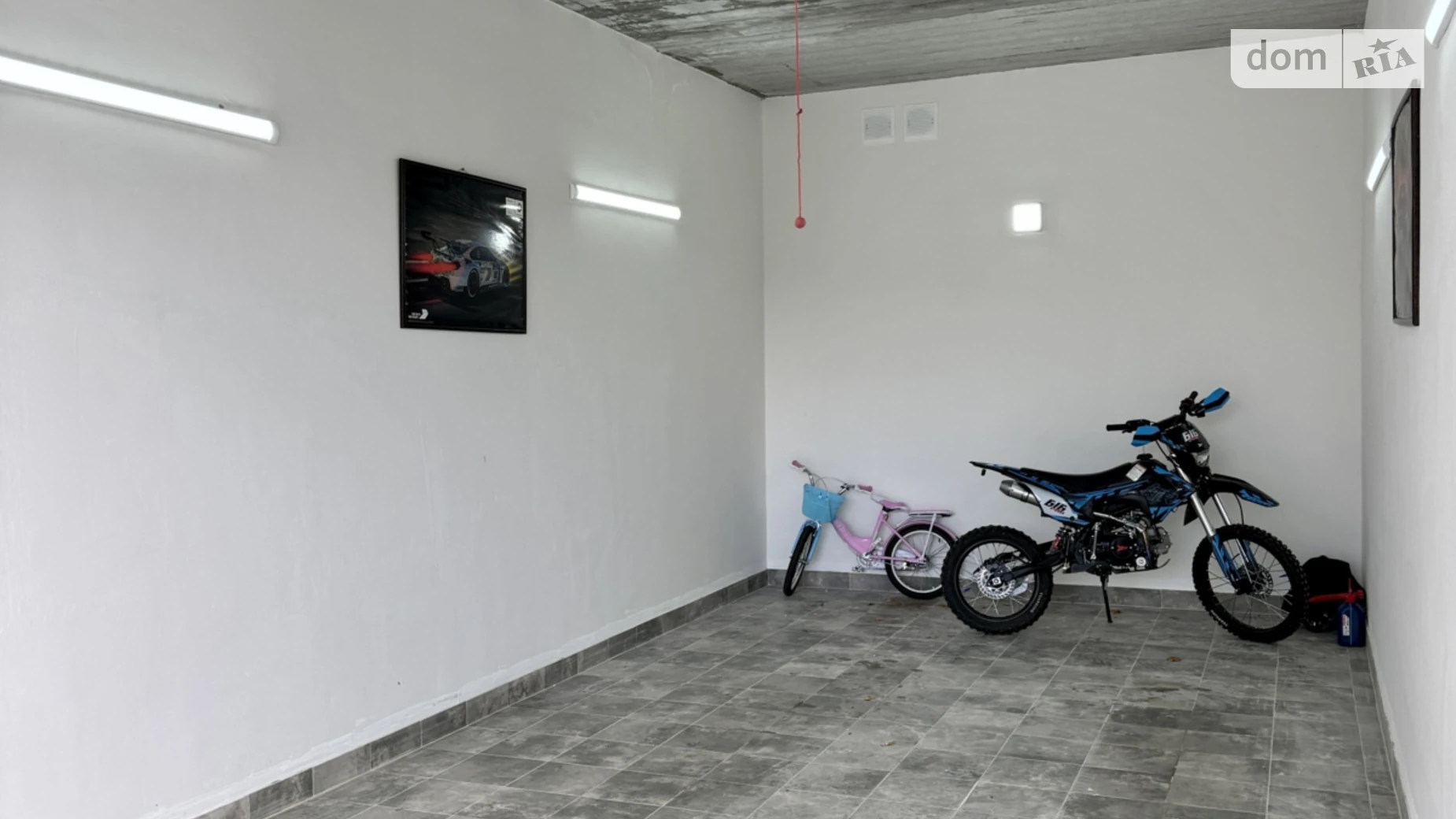 Продается отдельно стоящий гараж под легковое авто на 25.3 кв. м, цена: 20000 $ - фото 3