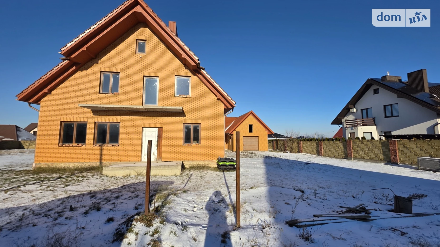 Продается дом на 2 этажа 276 кв. м с балконом, цена: 270000 $ - фото 2