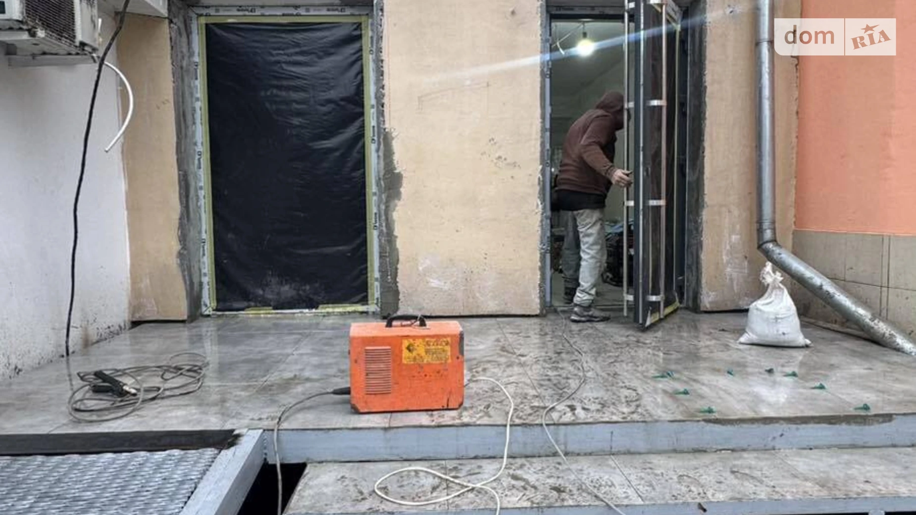 Продается помещения свободного назначения 119 кв. м в 5-этажном здании, цена: 239000 $ - фото 3