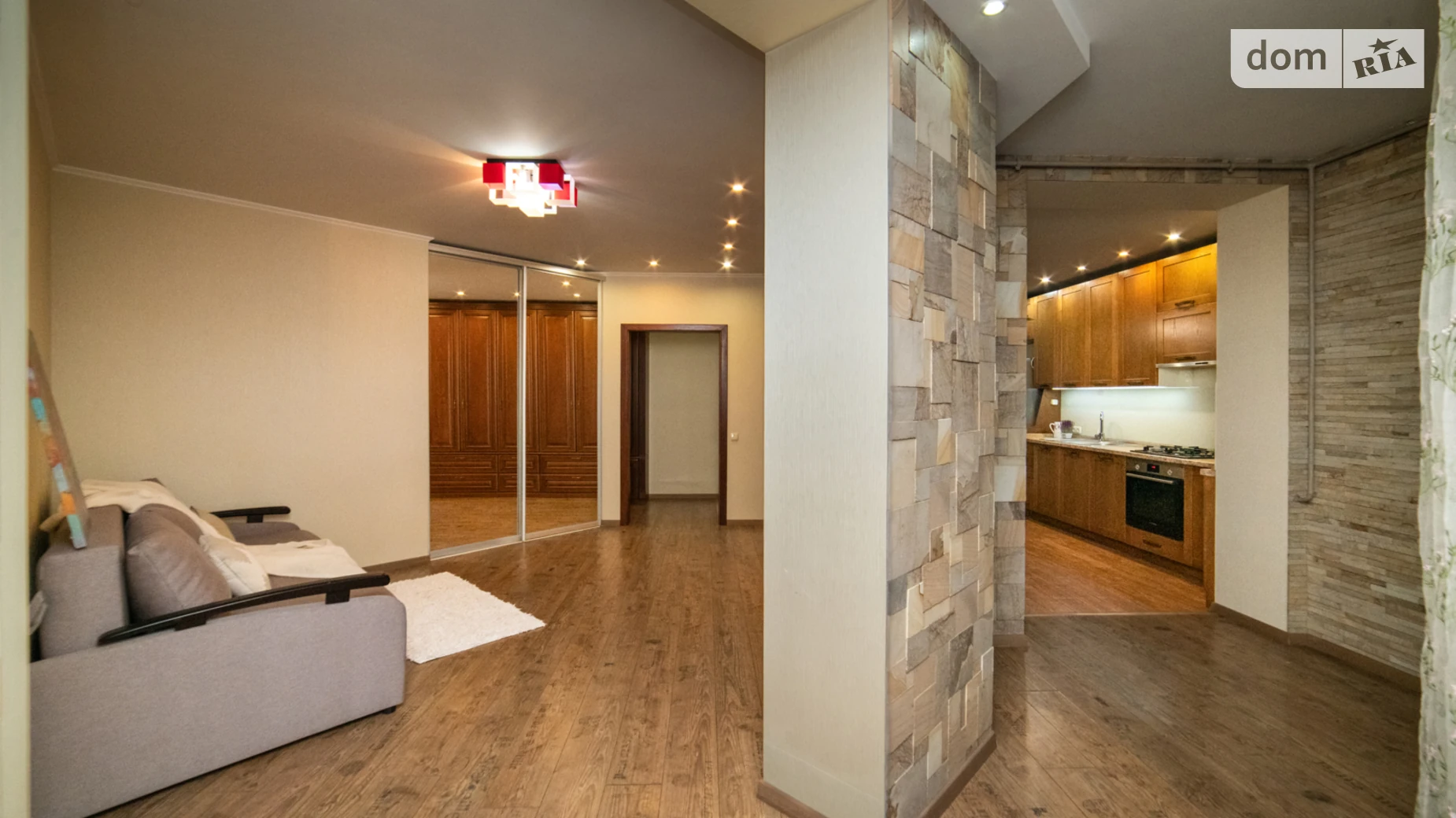 Продается 2-комнатная квартира 66.2 кв. м в Петропавловской Борщаговке, ул. Садовая, 1В корпус 2 - фото 4