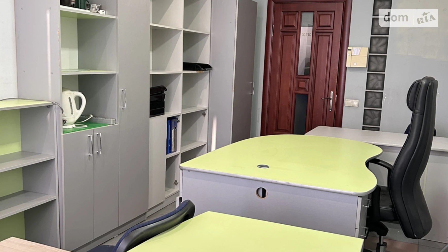 Сдается в аренду офис 17 кв. м в бизнес-центре, цена: 8000 грн - фото 3