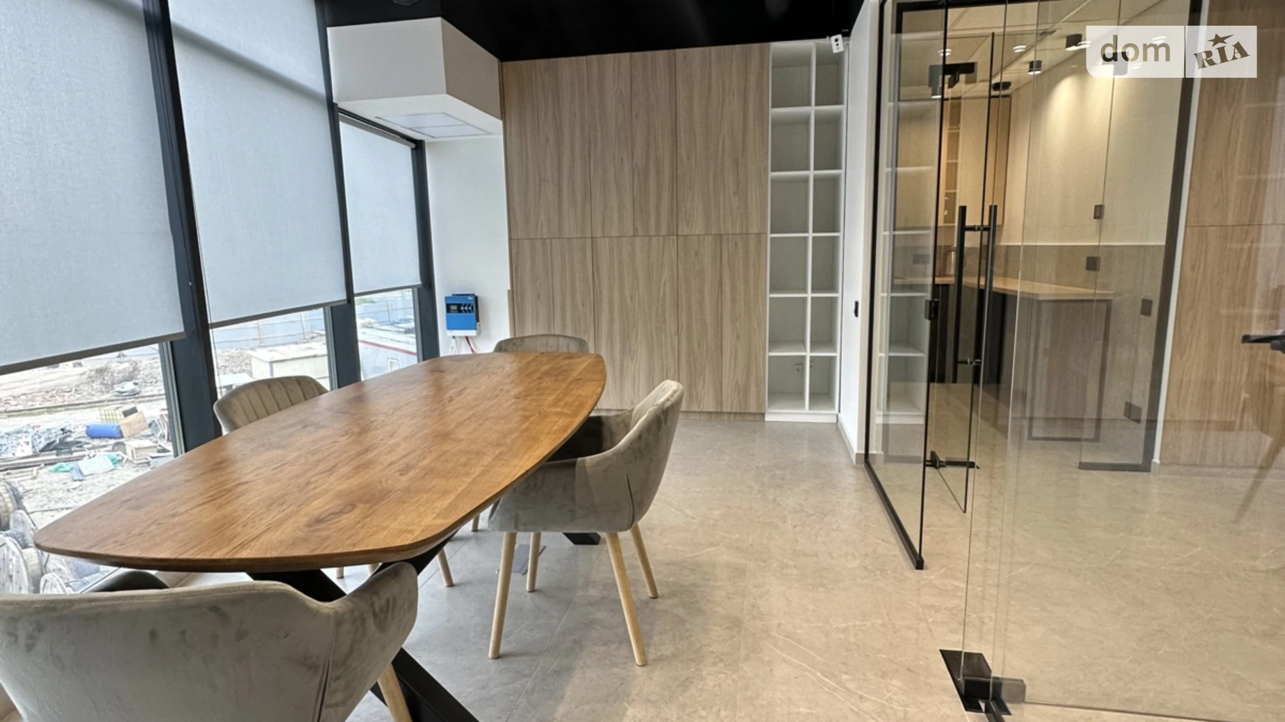 Сдается в аренду офис 52.3 кв. м в бизнес-центре, цена: 900 $ - фото 4