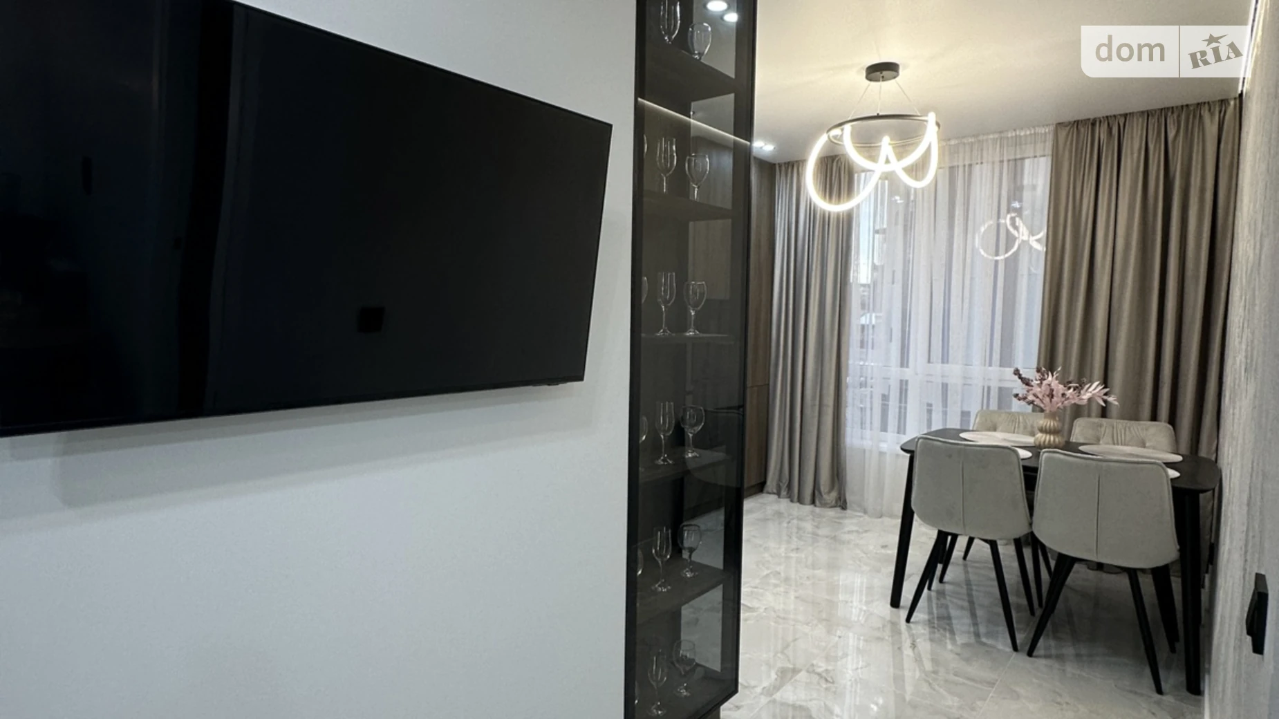 Сдается в аренду 1-комнатная квартира 39 кв. м в Ивано-Франковске, ул. Юліана Пелеша(Крайковского), 3 корпус 8 - фото 3