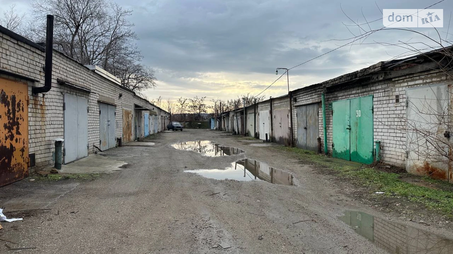 Продается отдельно стоящий гараж под легковое авто на 23 кв. м, цена: 5000 $ - фото 2