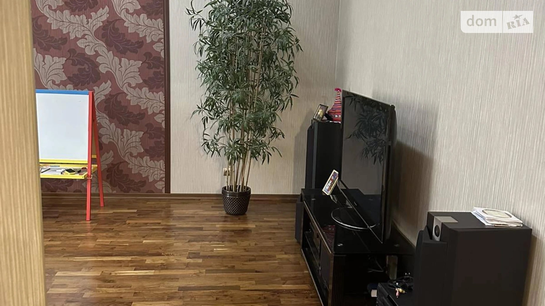 Продается 3-комнатная квартира 100 кв. м в Харькове, ул. Сумская, 77/79 - фото 2