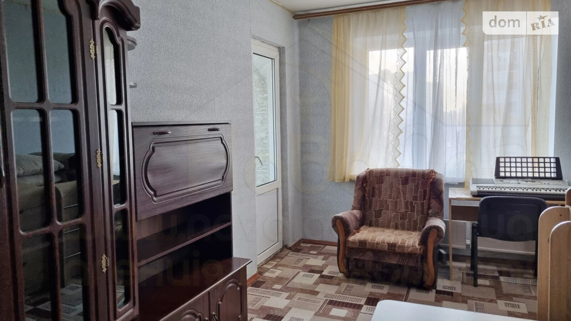 Продается 1-комнатная квартира 39.3 кв. м в Чернигове, ул. 1-й танковой бригады(Генерала Белова) - фото 2