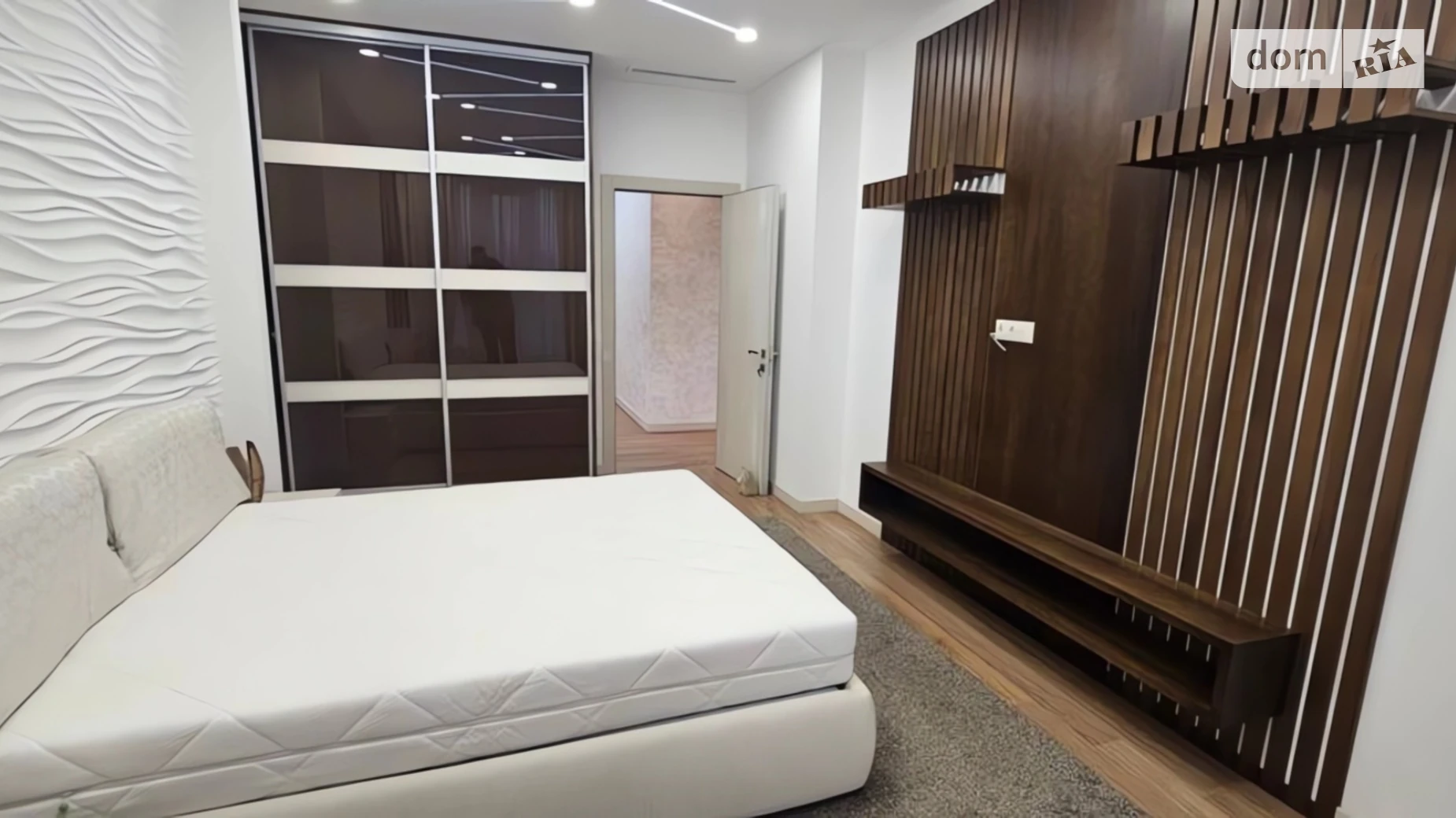 Сдается в аренду 3-комнатная квартира 120 кв. м в Днепре, ул. Симферопольская, 2К - фото 3
