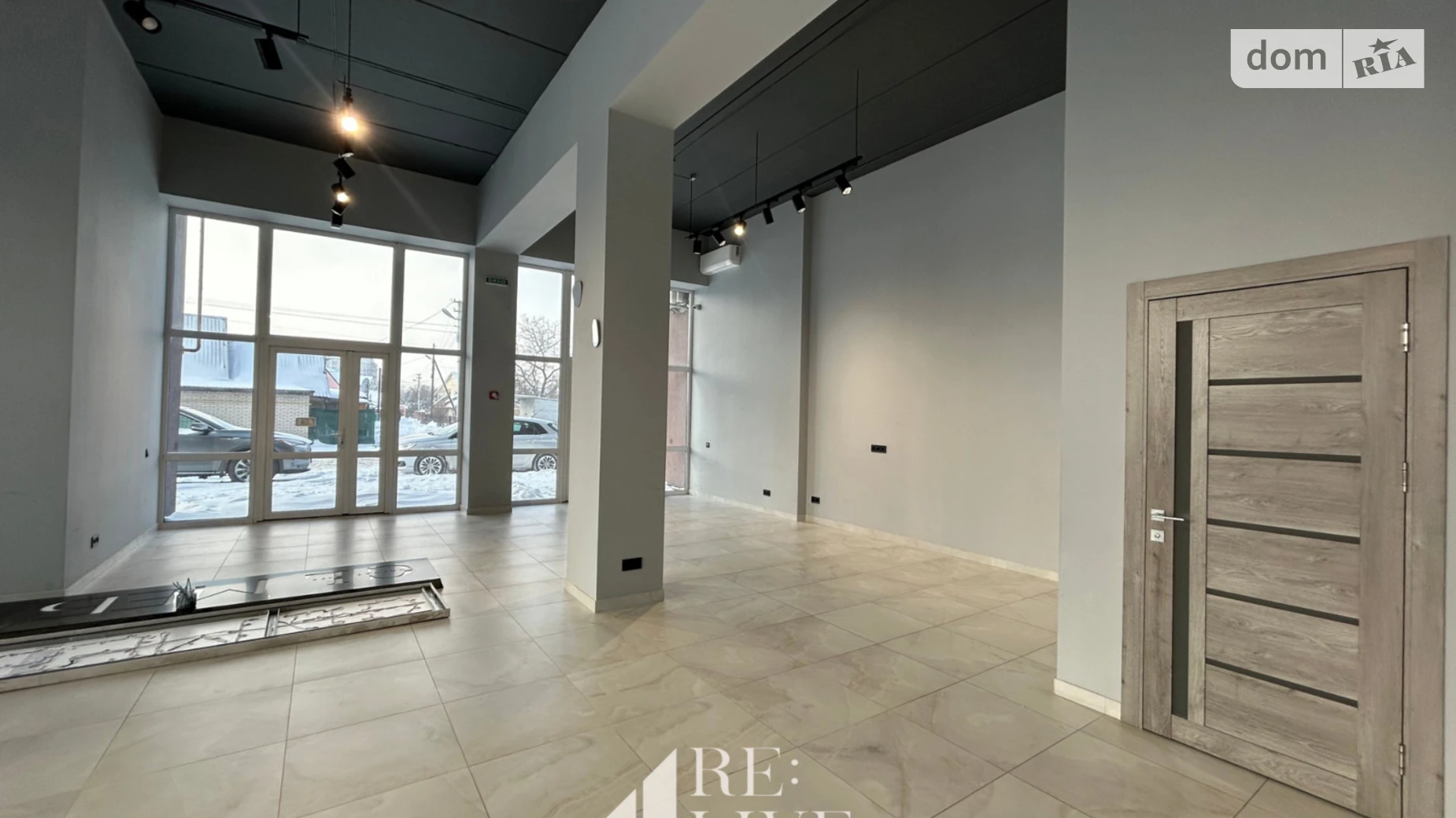 Сдается в аренду помещения свободного назначения 92 кв. м в 12-этажном здании, цена: 40000 грн - фото 4