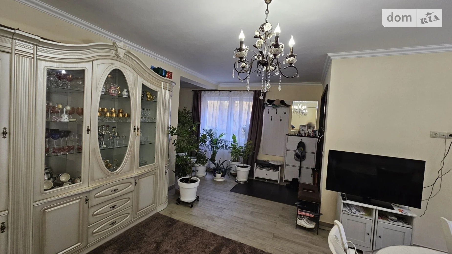 Сдается в аренду дом на 2 этажа 294.4 кв. м с мебелью, цена: 1000 $ - фото 3