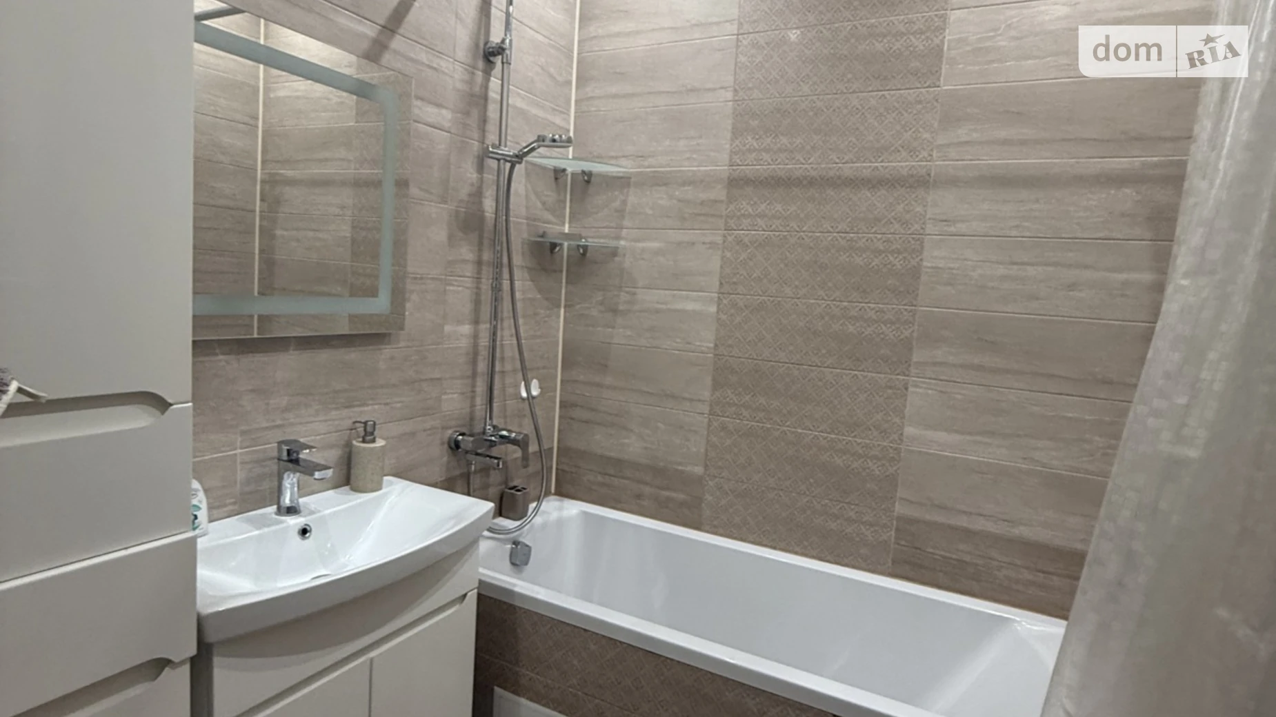 Сдается в аренду 2-комнатная квартира 62 кв. м в Ужгороде, цена: 500 $ - фото 3