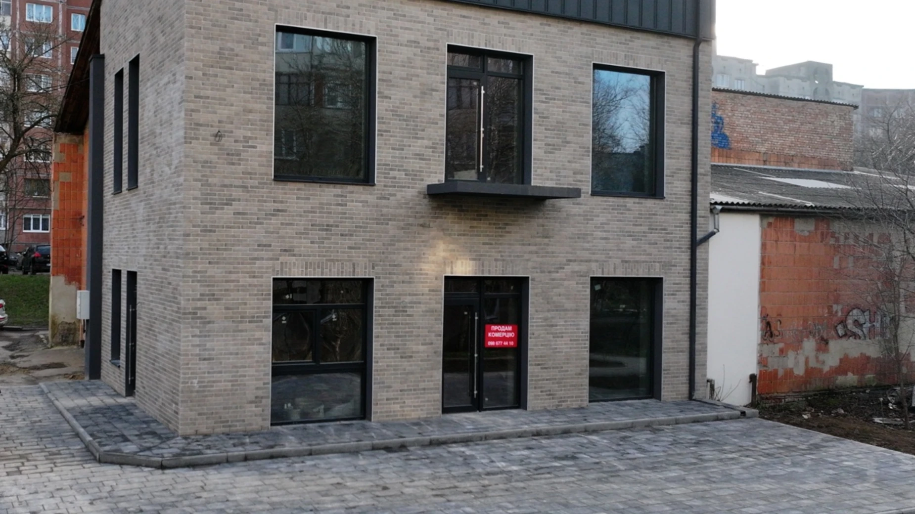 Продается помещения свободного назначения 42.3 кв. м в 3-этажном здании, цена: 54900 $ - фото 2