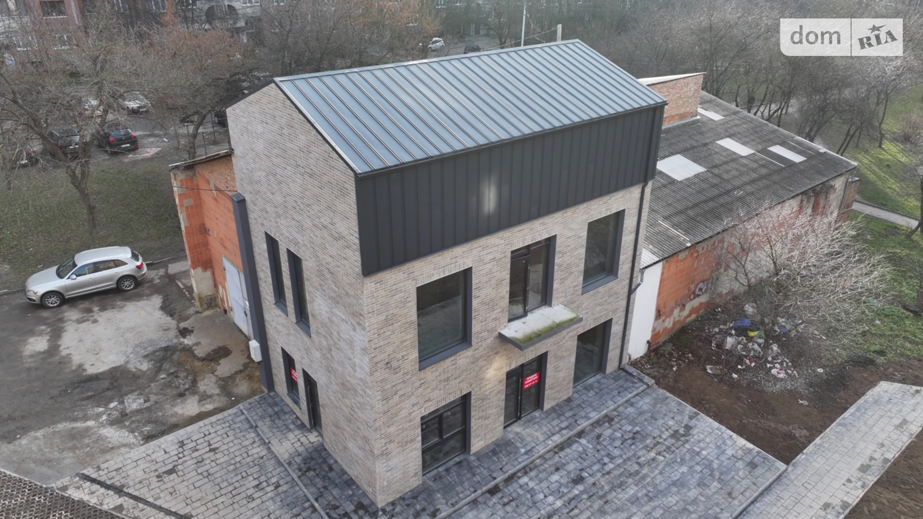 Продается помещения свободного назначения 51.3 кв. м в 3-этажном здании, цена: 49500 $ - фото 2