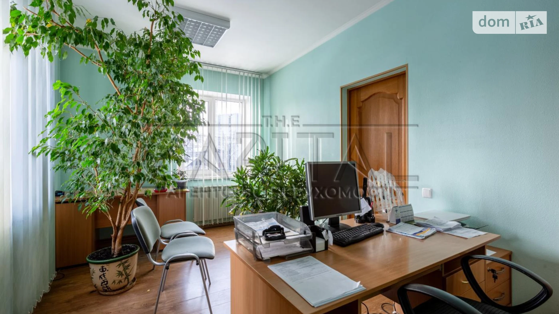 Сдается в аренду дом на 2 этажа 250 кв. м с террасой, цена: 3000 $ - фото 3